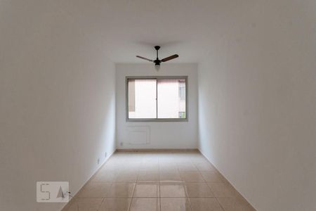 Sala de apartamento para alugar com 1 quarto, 50m² em Tijuca, Rio de Janeiro