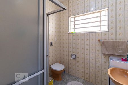 Banheiro de casa à venda com 3 quartos, 113m² em Jaguaribe, Osasco