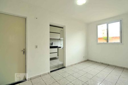 Sala de apartamento à venda com 2 quartos, 51m² em Parque das Nações, Santo André