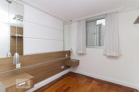 Quarto 1 de apartamento para alugar com 2 quartos, 54m² em Bussocaba, Osasco