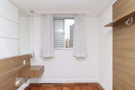 Quarto 1 de apartamento para alugar com 2 quartos, 54m² em Bussocaba, Osasco