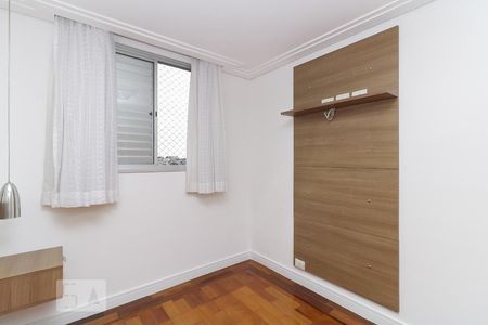 Quarto 1 de apartamento para alugar com 2 quartos, 54m² em Bussocaba, Osasco