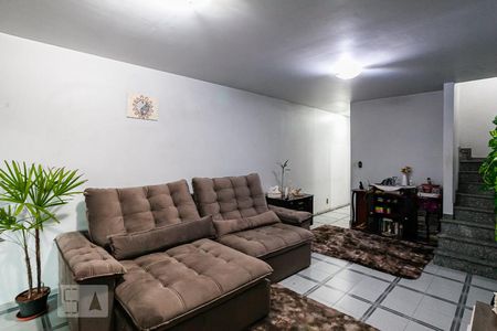 Sala de TV de casa à venda com 3 quartos, 40m² em Paraíso, Santo André