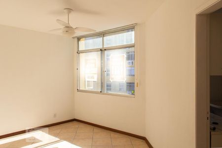 Sala de apartamento à venda com 1 quarto, 49m² em Cristal, Porto Alegre