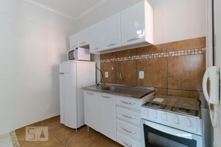 Cozinha de apartamento para alugar com 2 quartos, 46m² em Cidade Universitária, Campinas