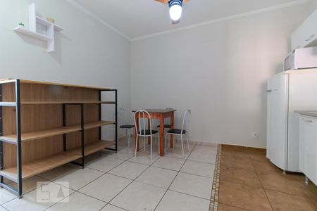 Sala e Cozinha de apartamento para alugar com 2 quartos, 46m² em Cidade Universitária, Campinas