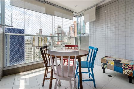 Varanda de apartamento para alugar com 2 quartos, 77m² em Gonzaga, Santos
