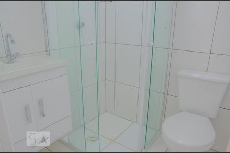 Banheiro social de apartamento à venda com 2 quartos, 48m² em Freguesia do Ó, São Paulo
