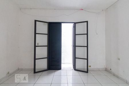 Sala/Quarto de casa para alugar com 1 quarto, 55m² em Chácara Mafalda, São Paulo