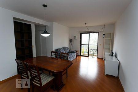 Apartamento à venda com 82m², 3 quartos e 2 vagasSala