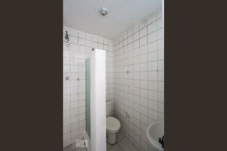 Banheiro de casa à venda com 1 quarto, 30m² em Vila Gumercindo, São Paulo