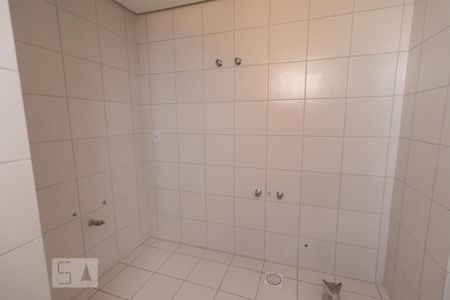 Banheiro do Quarto 1 de apartamento à venda com 4 quartos, 260m² em Centro, Canoas