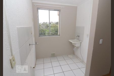 Cozinha de apartamento à venda com 2 quartos, 38m² em Jardim Leopoldina, Porto Alegre