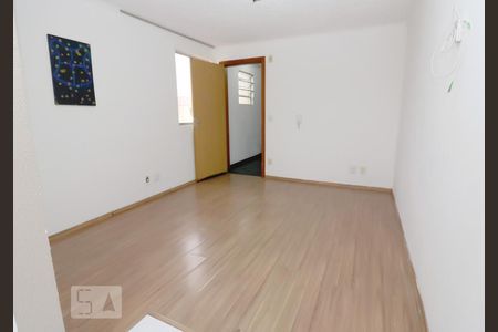 Sala de apartamento à venda com 2 quartos, 38m² em Jardim Leopoldina, Porto Alegre