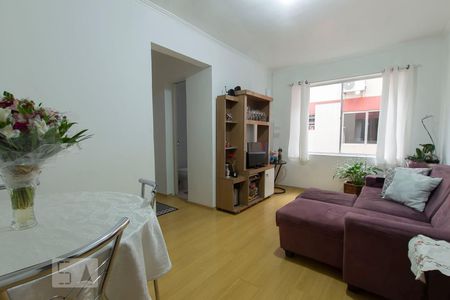 Sala de apartamento para alugar com 2 quartos, 53m² em Camaquã, Porto Alegre