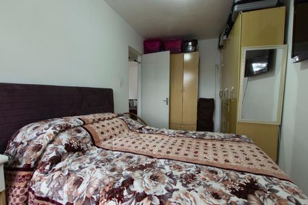 Quarto 1 de apartamento para alugar com 2 quartos, 53m² em Camaquã, Porto Alegre