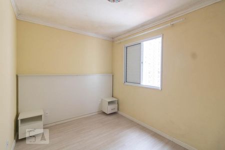 Dormitório 1 de apartamento para alugar com 3 quartos, 60m² em Vila Scarpelli, Santo André