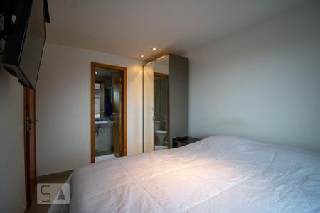 Suíte de apartamento para alugar com 2 quartos, 105m² em Freguesia (jacarepaguá), Rio de Janeiro