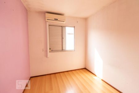 Quarto 2 de apartamento à venda com 2 quartos, 41m² em Igara, Canoas