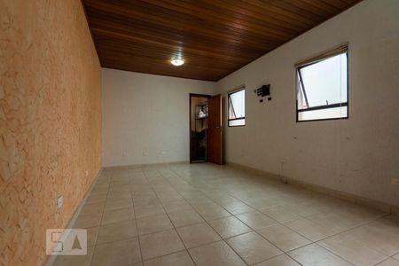 Casa à venda com 242m², 3 quartos e 5 vagas Casa à venda com 242m², 3 quartos e 5 vagassuíte 3