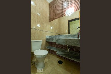 Casa à venda com 242m², 3 quartos e 5 vagas Casa à venda com 242m², 3 quartos e 5 vagassuíte 2