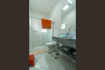 Casa à venda com 242m², 3 quartos e 5 vagas Casa à venda com 242m², 3 quartos e 5 vagassuíte 1