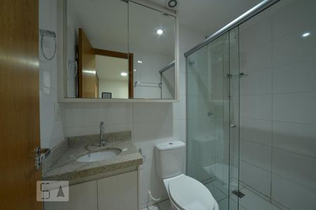 Banheiro de apartamento para alugar com 1 quarto, 28m² em Setor de Habitações Individuais Norte, Brasília