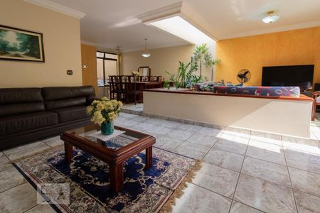 Sala de Estar de casa à venda com 3 quartos, 350m² em Jardim Guapira, São Paulo