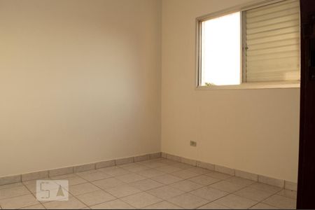 Quarto 2 de apartamento para alugar com 3 quartos, 90m² em Santa Mônica, Uberlândia