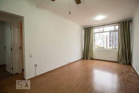 Sala de apartamento à venda com 2 quartos, 77m² em Água Branca, São Paulo