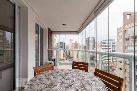 Varanda de kitnet/studio à venda com 1 quarto, 45m² em Vila Olímpia, São Paulo