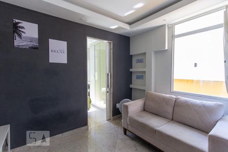 Sala de apartamento para alugar com 1 quarto, 30m² em Flamengo, Rio de Janeiro