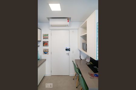 Sala de apartamento à venda com 1 quarto, 31m² em Jardim Novo Santo Amaro, São Paulo