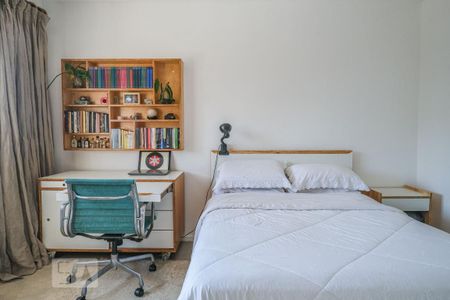 Quarto 2 de casa de condomínio para alugar com 2 quartos, 100m² em Vila Carbone, São Paulo