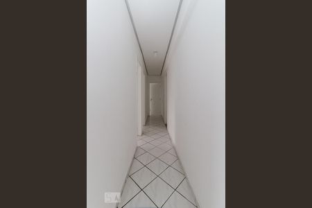 Corredor de apartamento para alugar com 3 quartos, 63m² em Pinheiros, São Paulo