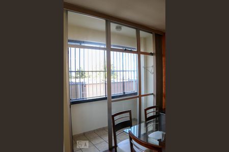 Sala de apartamento para alugar com 3 quartos, 85m² em Alto Caiçaras, Belo Horizonte