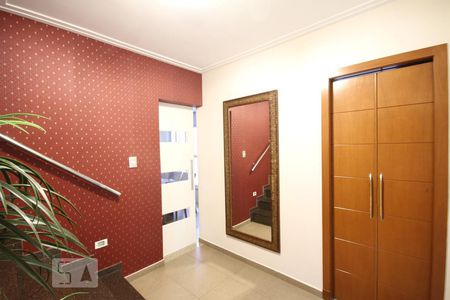 Hall de casa para alugar com 3 quartos, 350m² em Bosque da Saúde, São Paulo