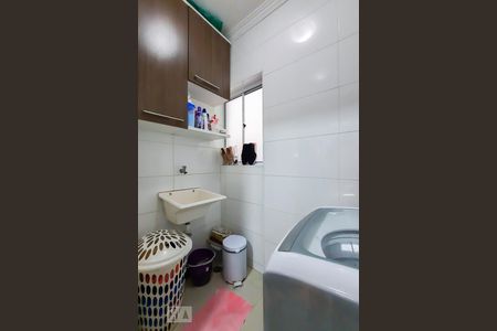 Apartamento à venda com 75m², 2 quartos e 1 vaga Apartamento à venda com 75m², 2 quartos e 1 vagaÁrea de Serviço