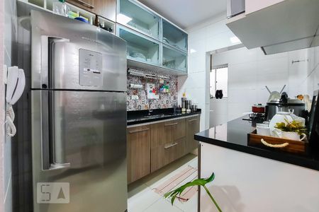 Apartamento à venda com 75m², 2 quartos e 1 vaga Apartamento à venda com 75m², 2 quartos e 1 vagaCozinha