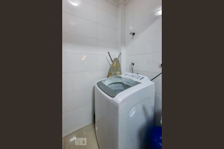 Apartamento à venda com 75m², 2 quartos e 1 vaga Apartamento à venda com 75m², 2 quartos e 1 vagaÁrea de Serviço