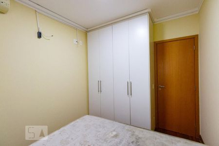 Quarto de apartamento para alugar com 2 quartos, 68m² em Tatuapé, São Paulo