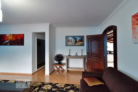 Sala de casa à venda com 3 quartos, 300m² em Jardim Monte Alegre, Taboão da Serra