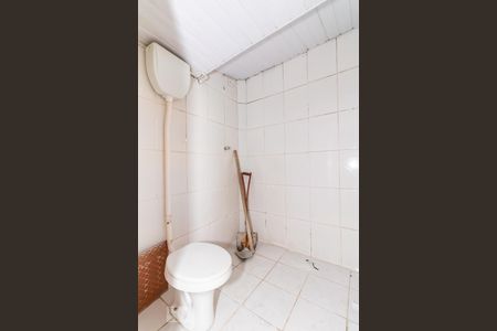 Banheiro de apartamento para alugar com 1 quarto, 30m² em Vila Ede, São Paulo