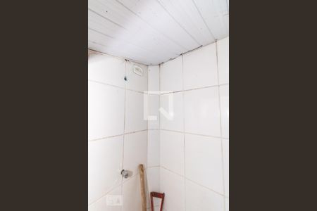 Banheiro de kitnet/studio para alugar com 1 quarto, 30m² em Vila Ede, São Paulo