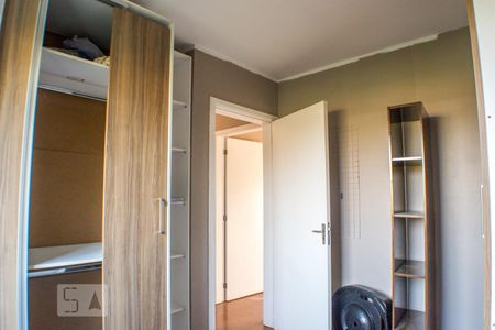 Quarto 2 de apartamento à venda com 2 quartos, 45m² em Feitoria, São Leopoldo