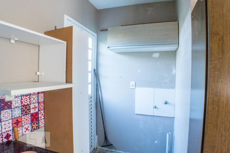 Lavanderia de apartamento à venda com 2 quartos, 45m² em Feitoria, São Leopoldo