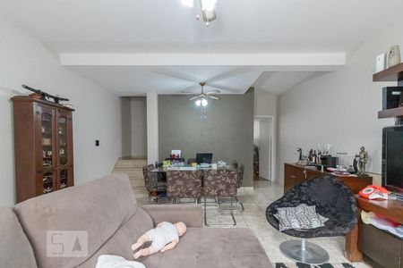 Sala de casa à venda com 3 quartos, 149m² em Chácara Inglesa, São Paulo