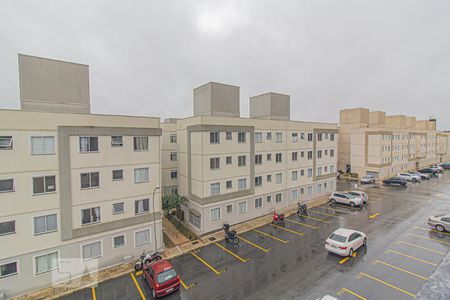 Vista do Quarto 1 de apartamento para alugar com 2 quartos, 38m² em Colônia Rio Grande, São José dos Pinhais