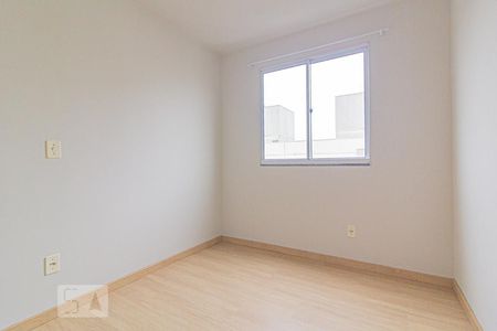 Quarto 1 de apartamento para alugar com 2 quartos, 38m² em Colônia Rio Grande, São José dos Pinhais