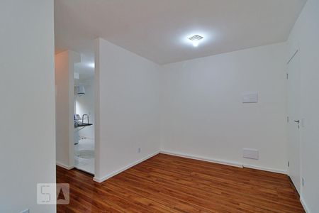 Sala de apartamento para alugar com 2 quartos, 49m² em Jardim Monte Alegre, Taboão da Serra